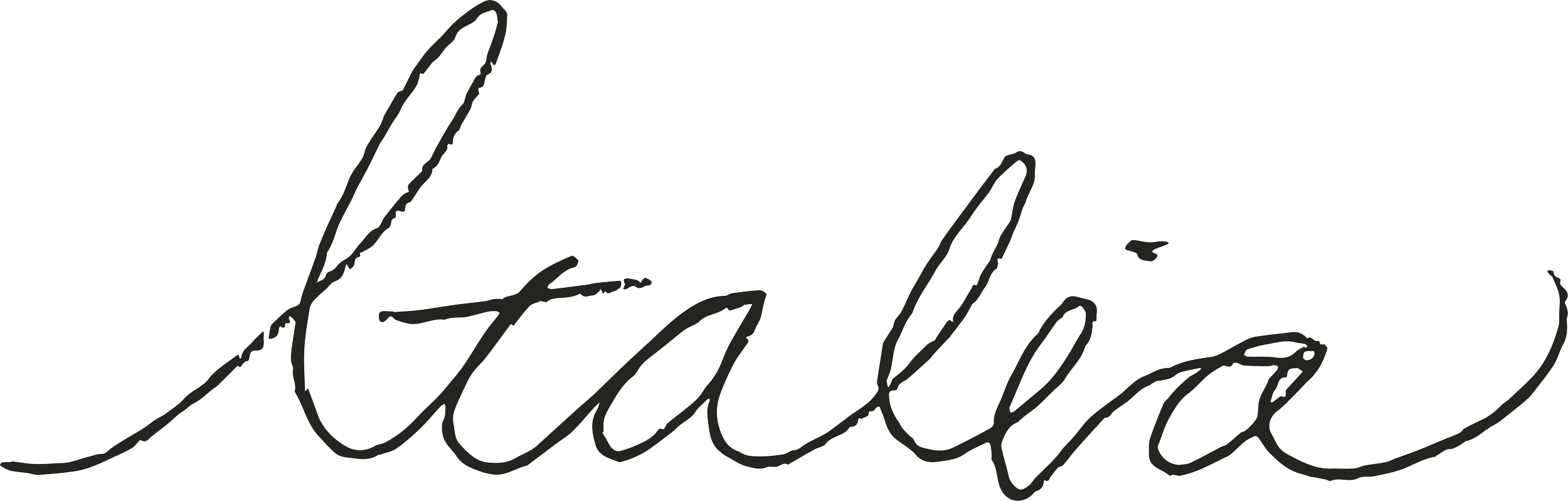 Signature-style text that reads 'Italia' with a cursive font.